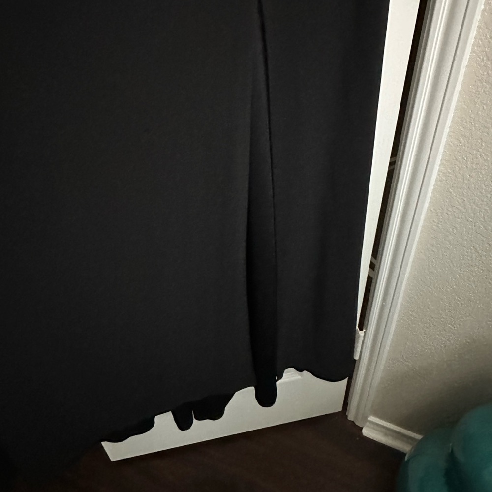 Beautiful gown black - Picture 2 of 6